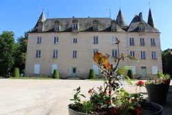 chateauavant.JPG