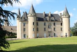 chateauarriere.JPG