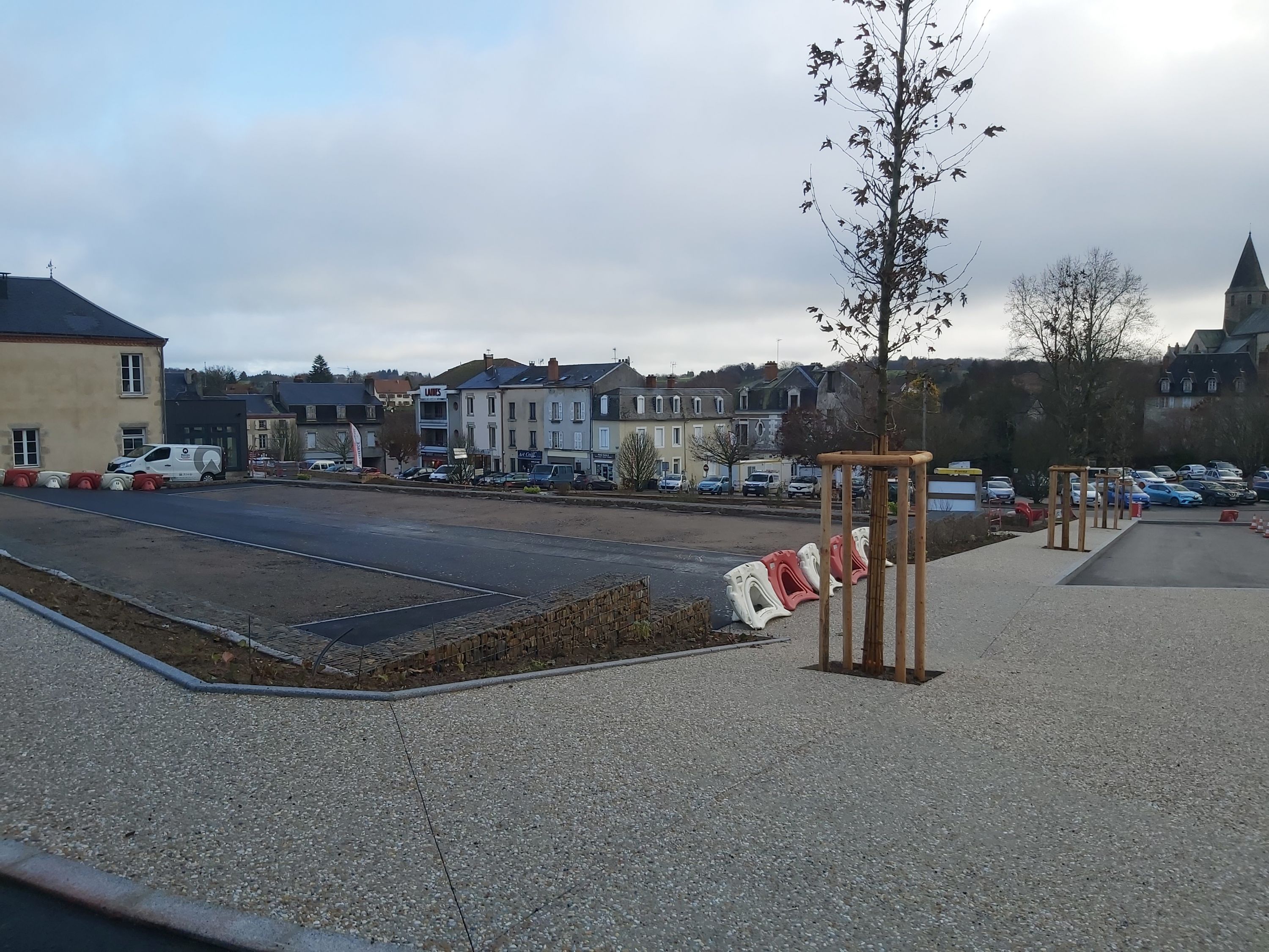bourg 5.jpg